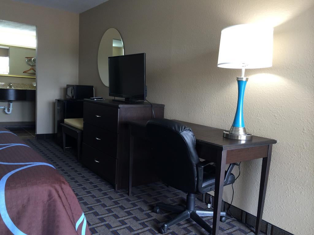 Super 8 By Wyndham Lakeland Chambre photo