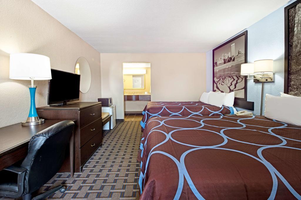 Super 8 By Wyndham Lakeland Extérieur photo